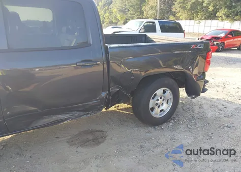 2015 Chevrolet Silverado 1500 2Lt z USA, uszkodzony, nr VIN 3GCUKREC6FG526267